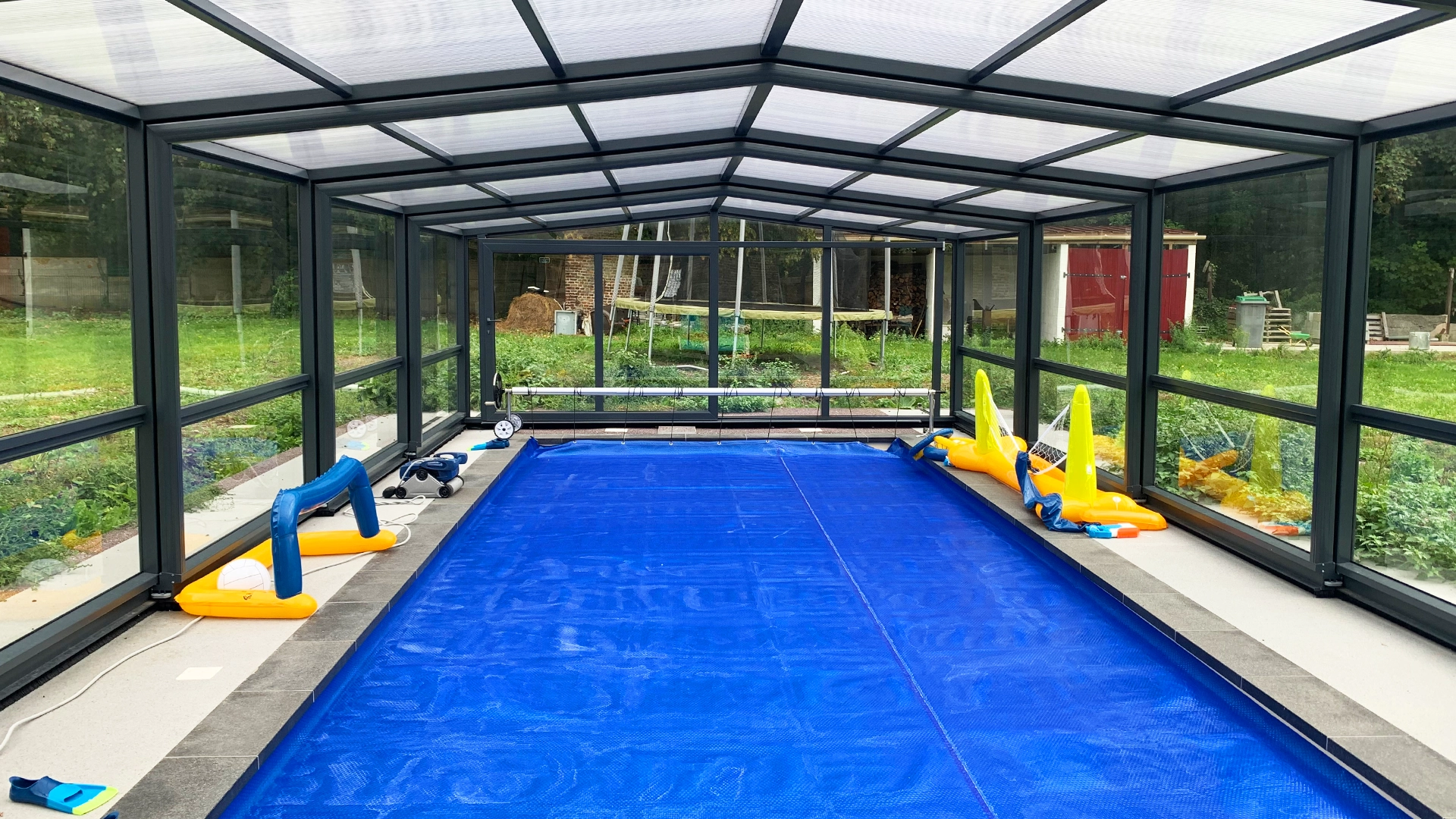 Abris Piscines Conseils Lille (59) - Abri haut de gamme en verre Securite Abris Piscines Conseils Lille (59) - Abri haut de gamme en verre Securite